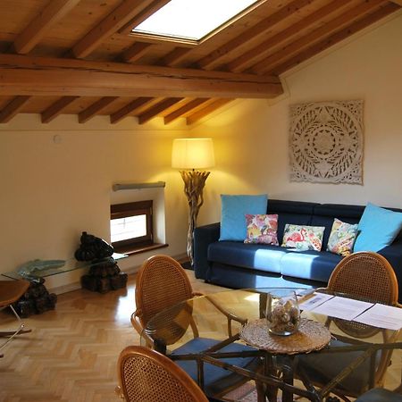 Attic 1 Centro Storico Apartment Peschiera del Garda Exterior photo